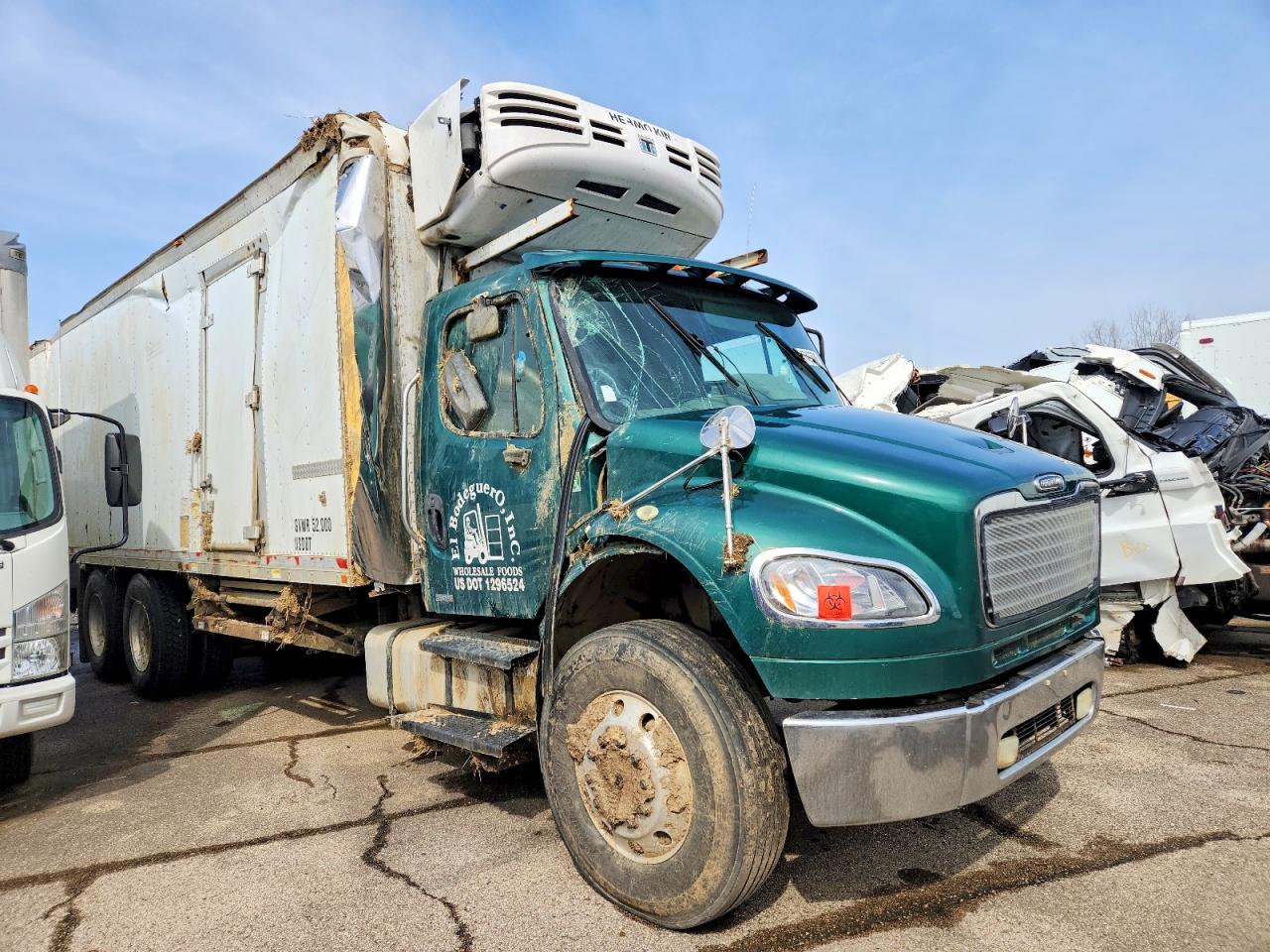 FREIGHTLINER M2 2010 — 2