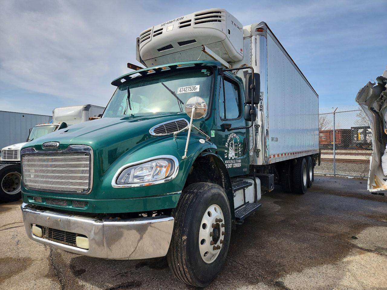 FREIGHTLINER M2 2010 — 3