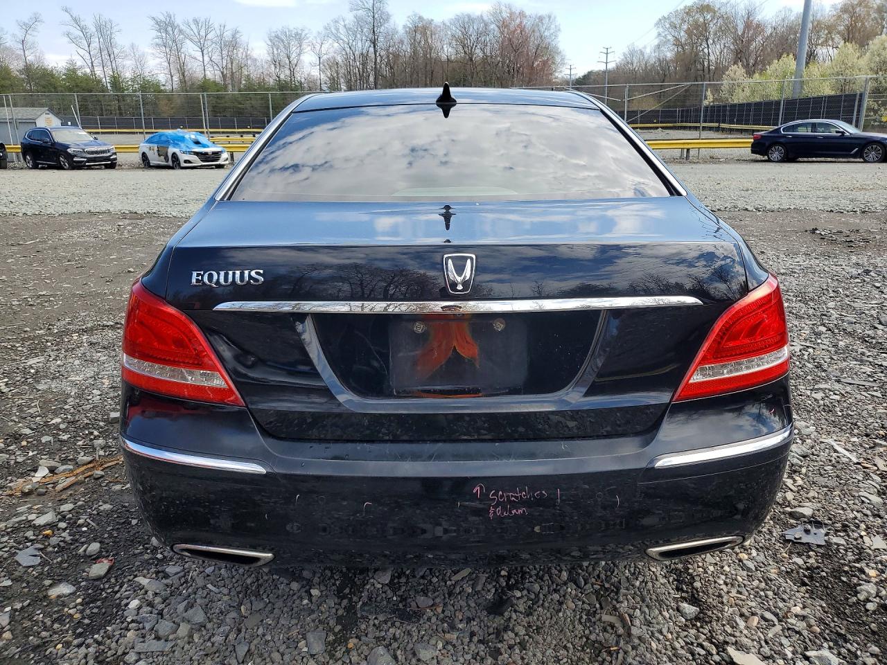 HYUNDAI EQUUS 2013 — 7