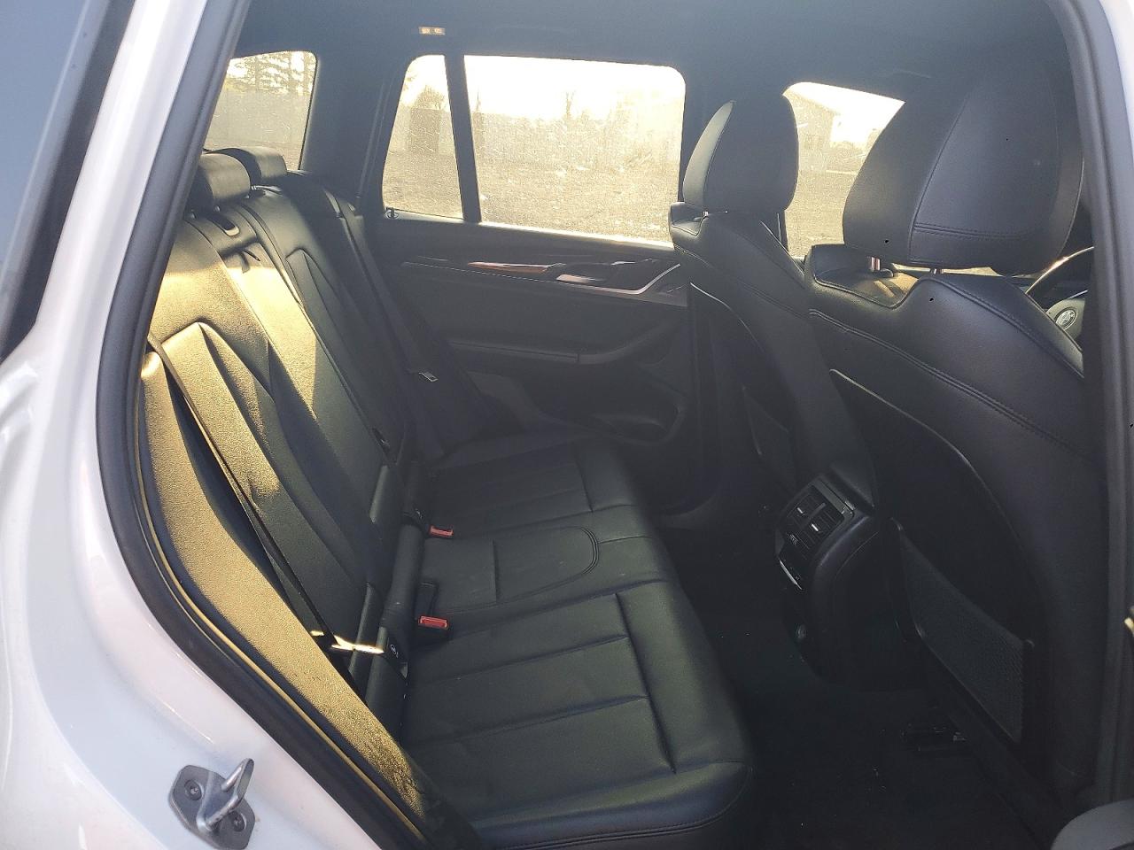 BMW X3 2018 — 12