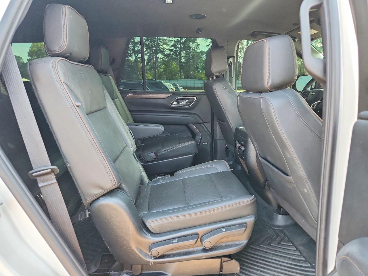 CHEVROLET TAHOE 2023 — 12
