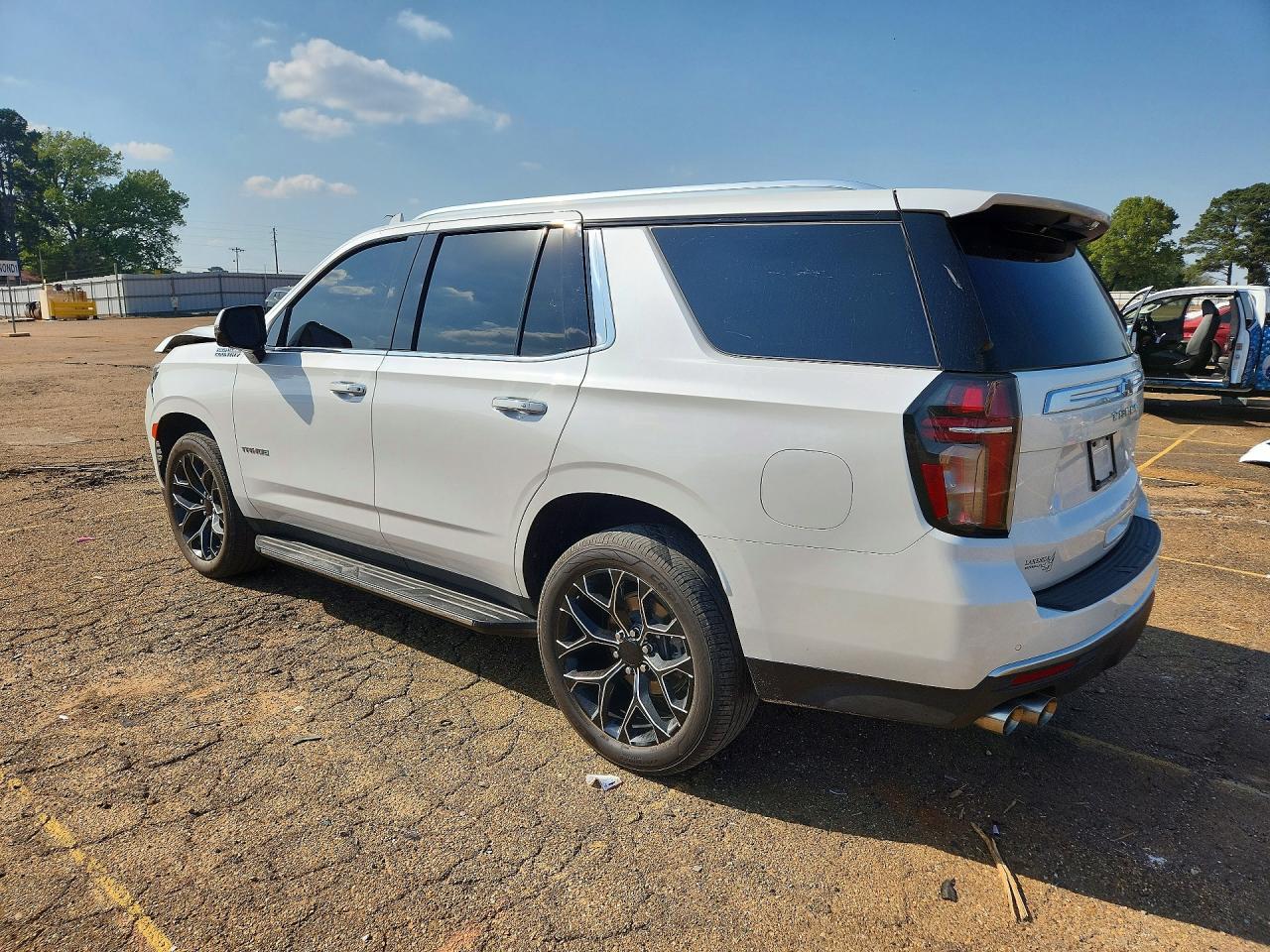 CHEVROLET TAHOE 2023 — 3