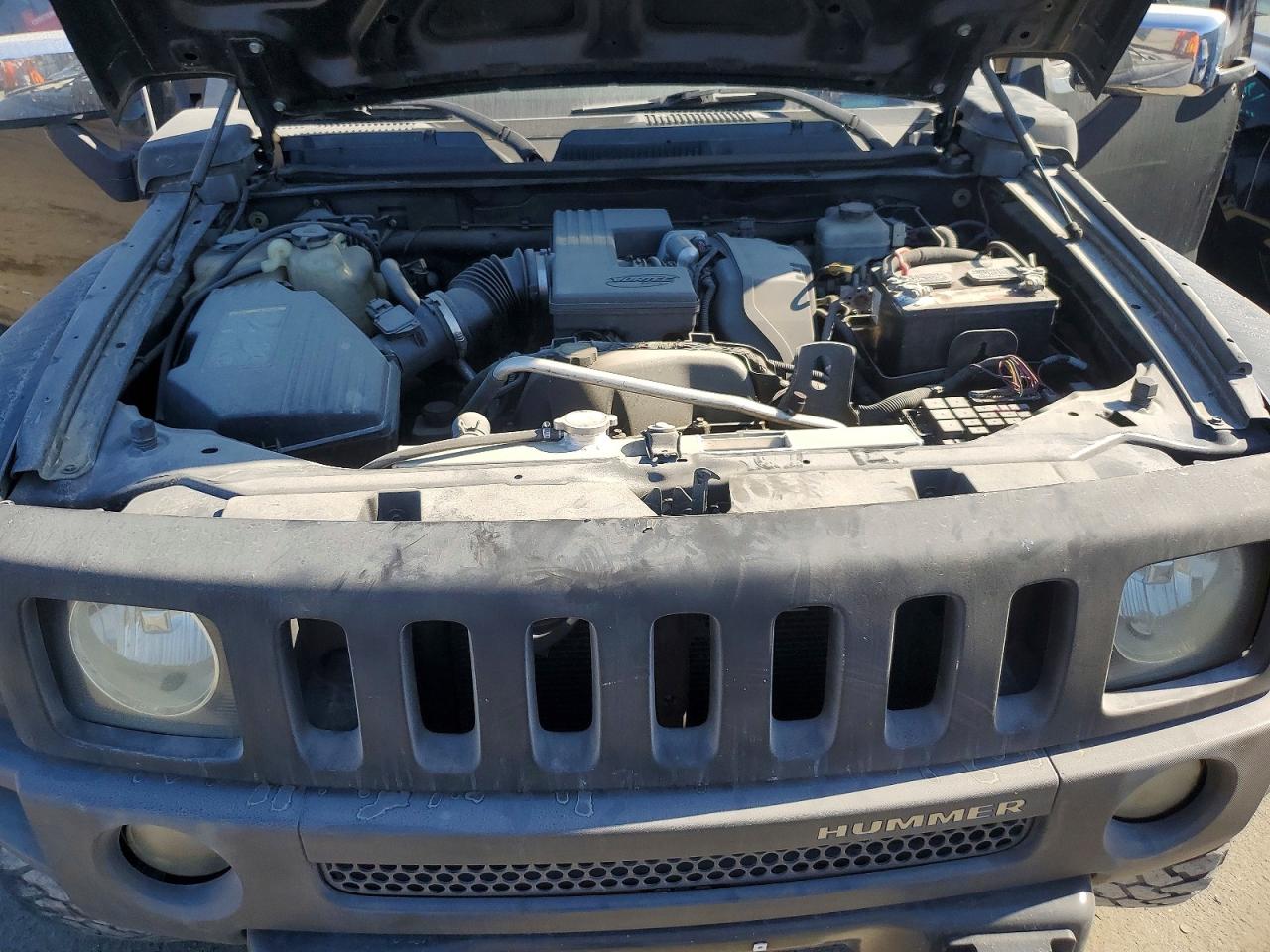 HUMMER H3 2006 — 13