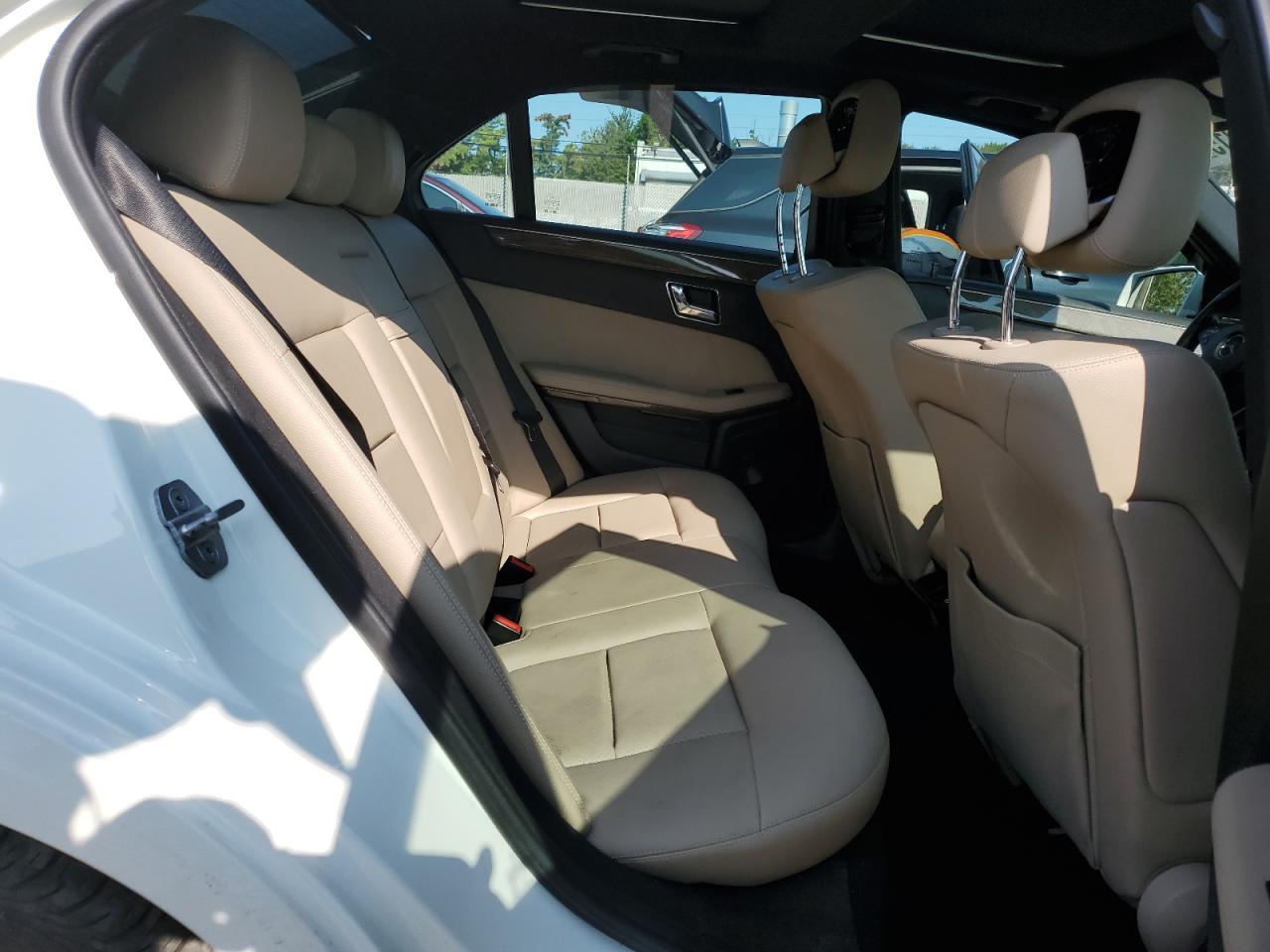 MERCEDES-BENZ E 2011 — 11