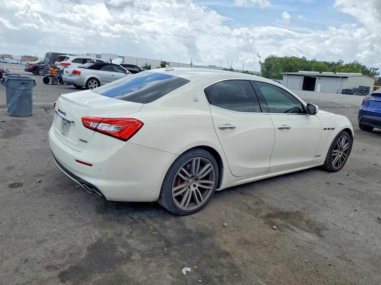 MASERATI GHIBLI 2019 — 4