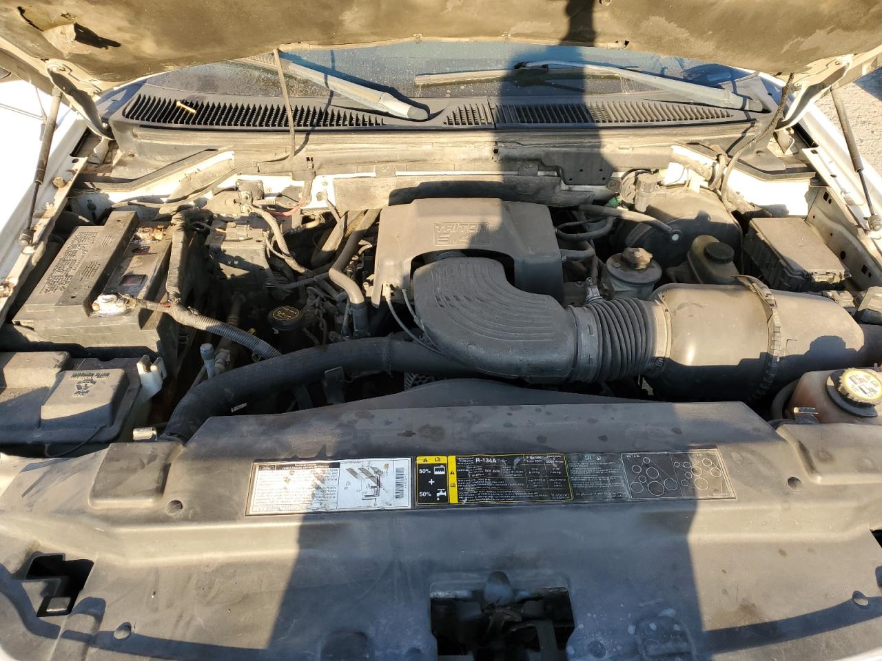 FORD F150 2002 — 12