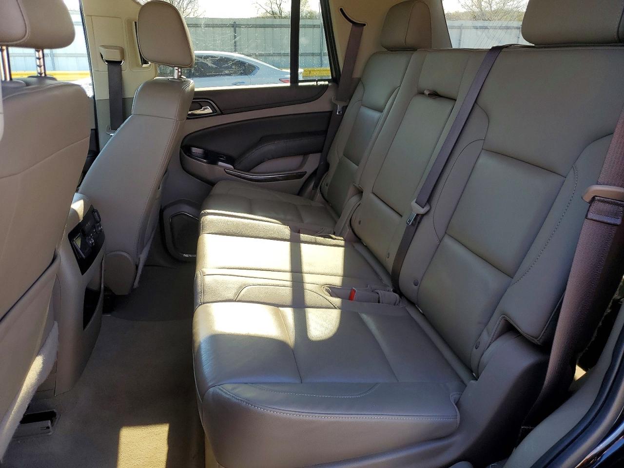 CHEVROLET TAHOE 2020 — 12