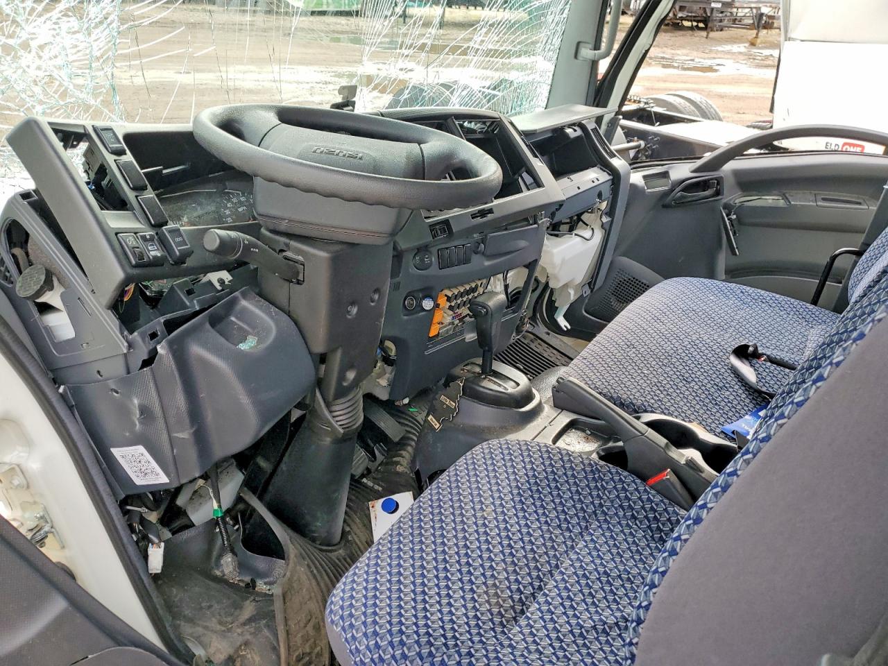 ISUZU NPR HD 2025 — 9
