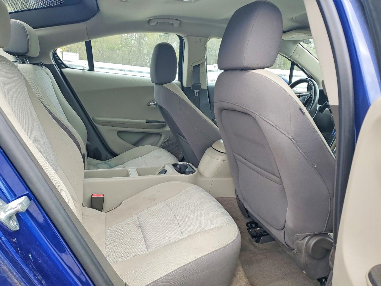 CHEVROLET VOLT 2013 — 11
