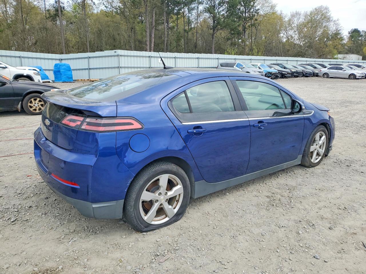 CHEVROLET VOLT 2013 — 4