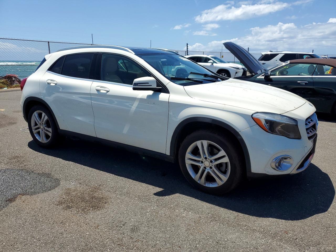2018 MERCEDES-BENZ GLA 250