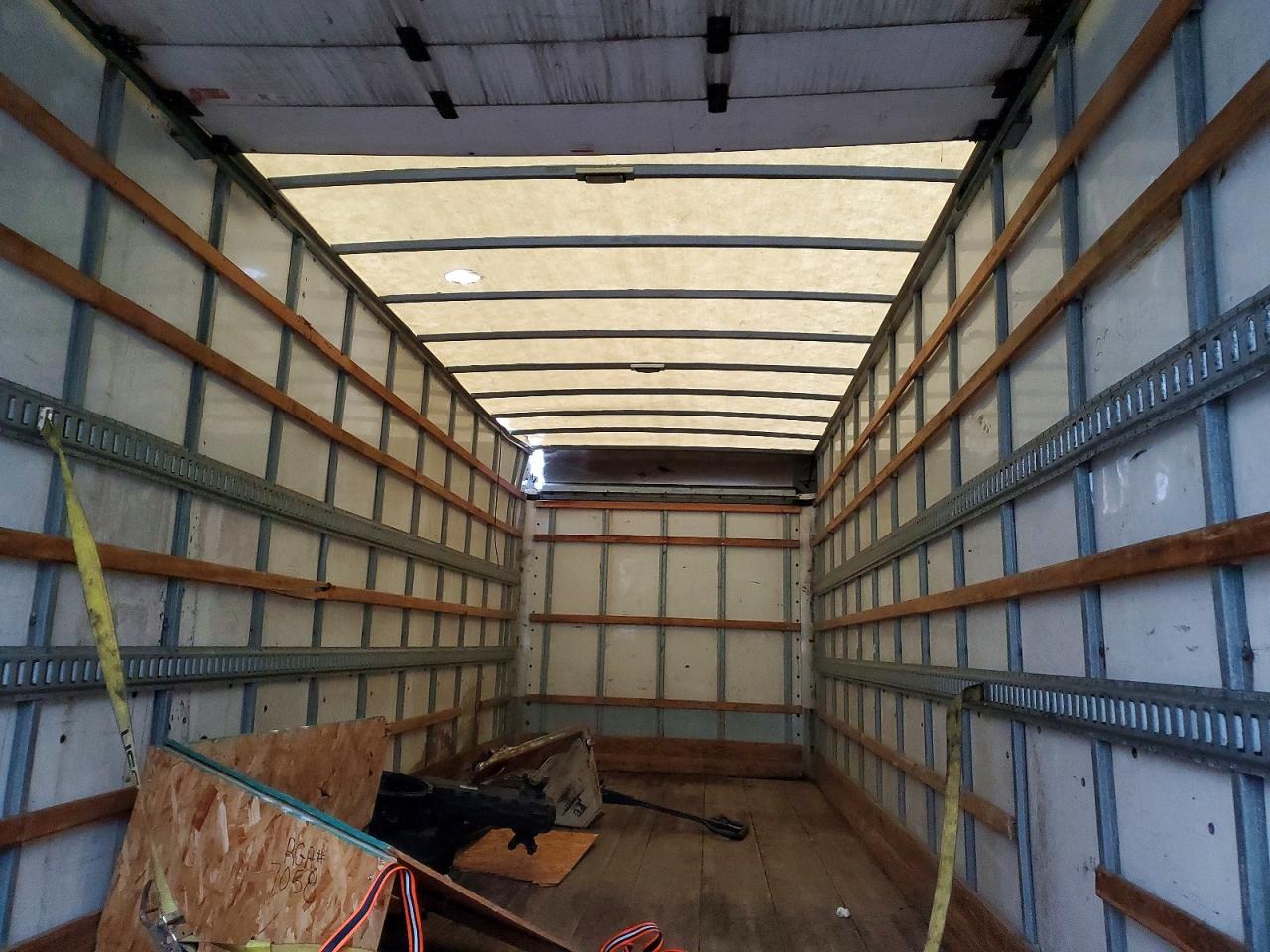 HINO 258/268 2019 — 7