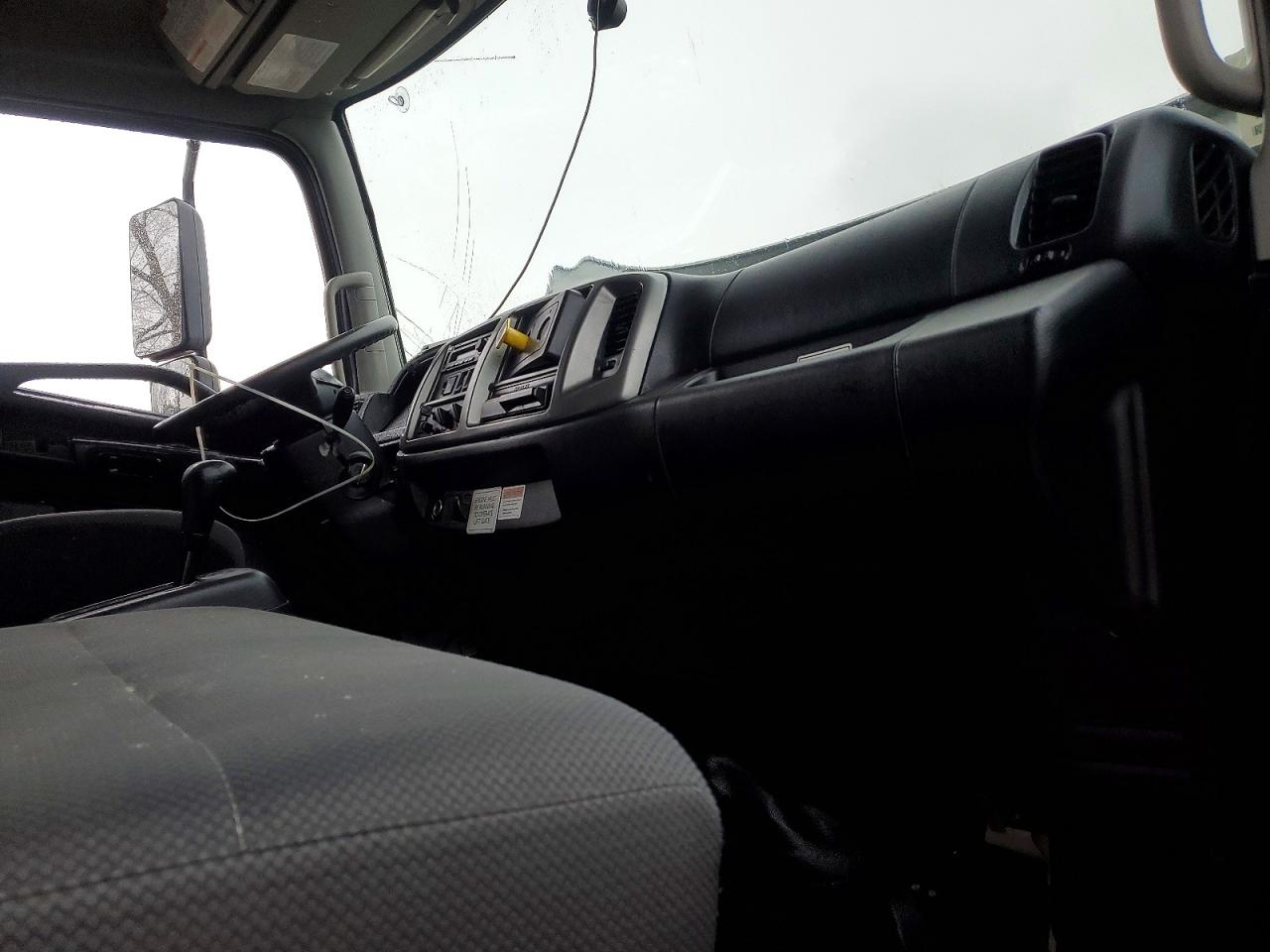 HINO 258/268 2019 — 6