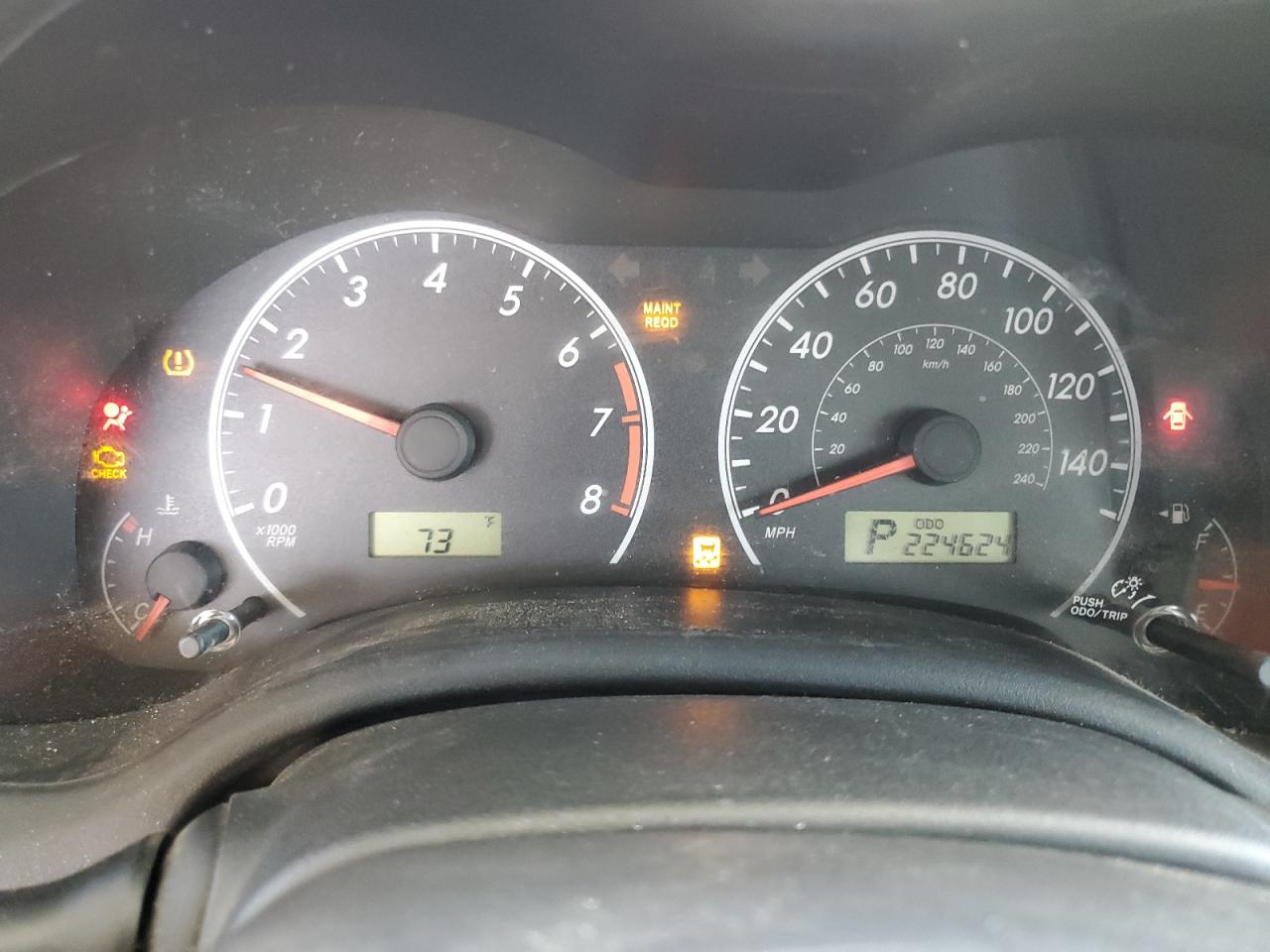 TOYOTA COROLLA 2011 — 10