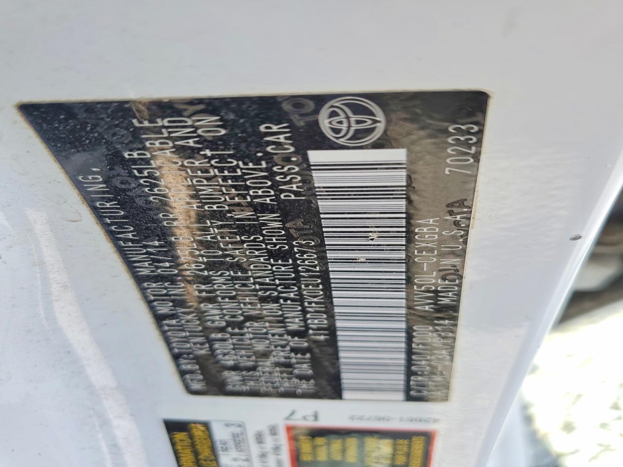 TOYOTA CAMRY HYBRID 2014 — 13