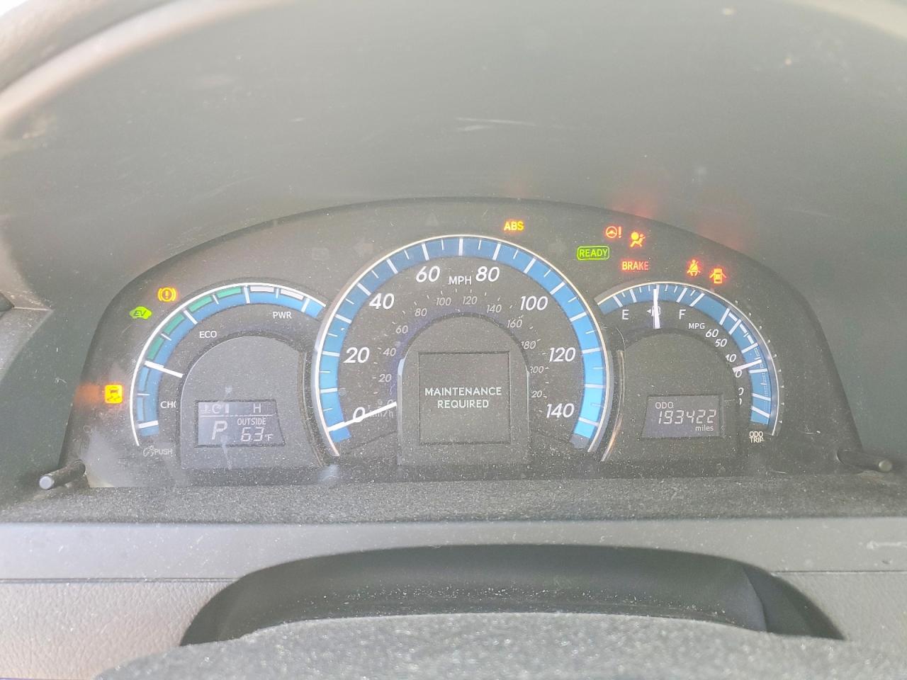TOYOTA CAMRY HYBRID 2014 — 10