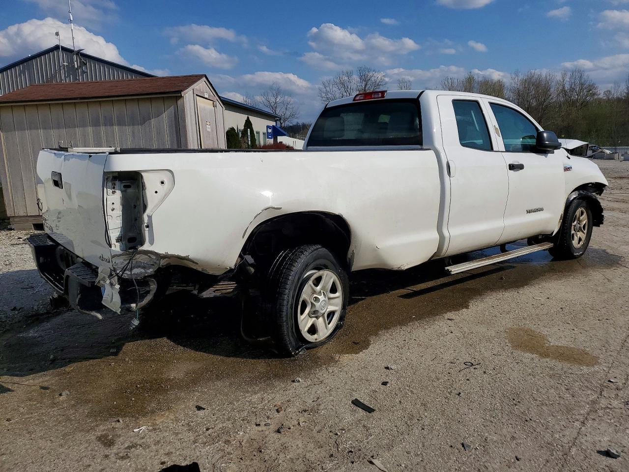 TOYOTA TUNDRA 2012 — 4
