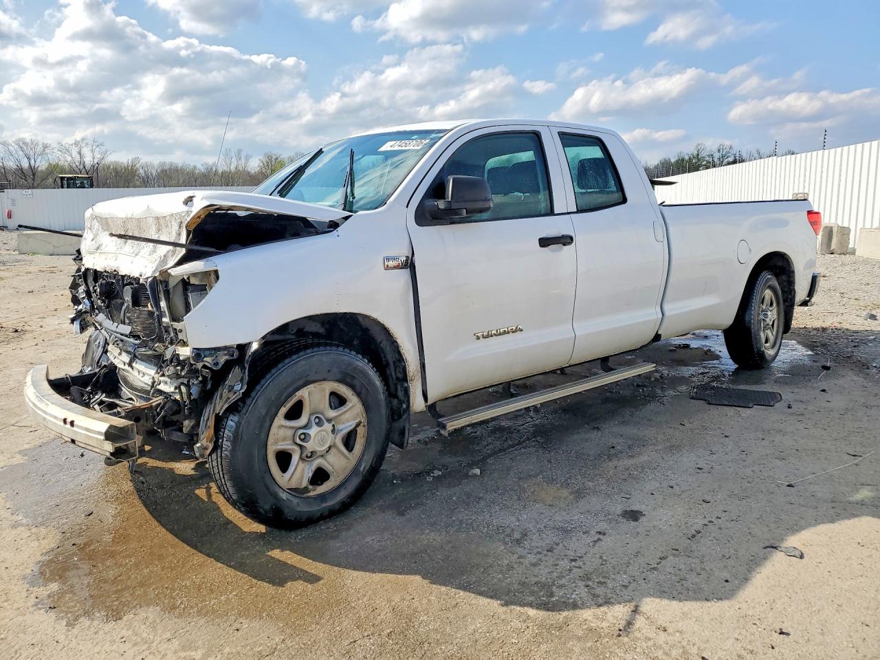 TOYOTA TUNDRA 2012 — 2