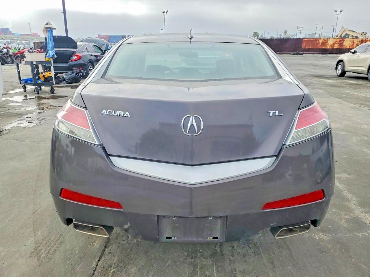 ACURA TL 2010 — 7