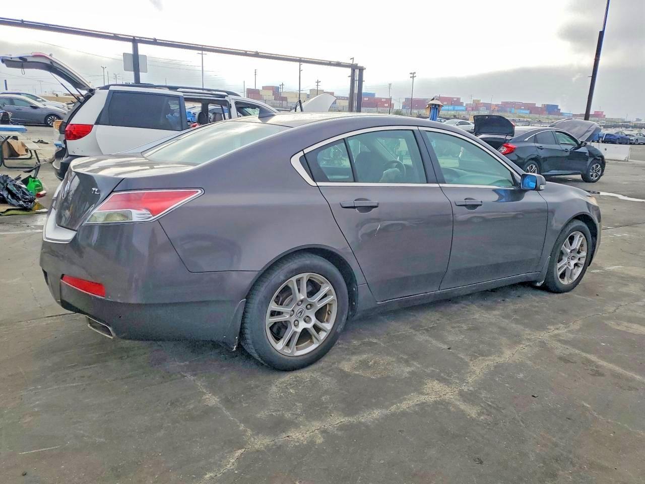 ACURA TL 2010 — 4