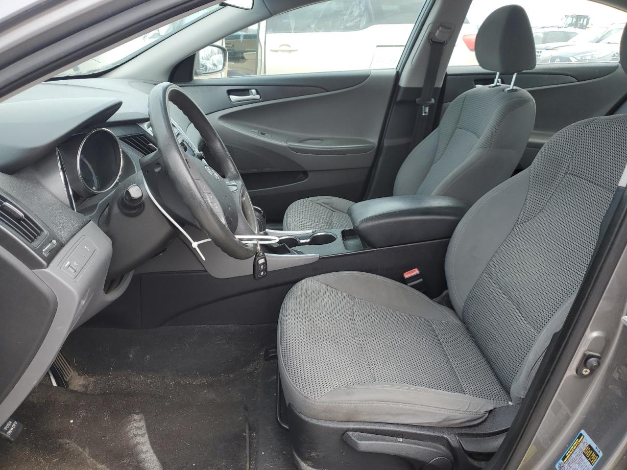HYUNDAI SONATA 2011 — 8
