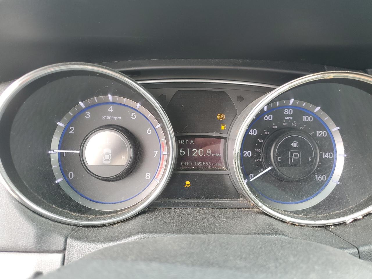 HYUNDAI SONATA 2011 — 10