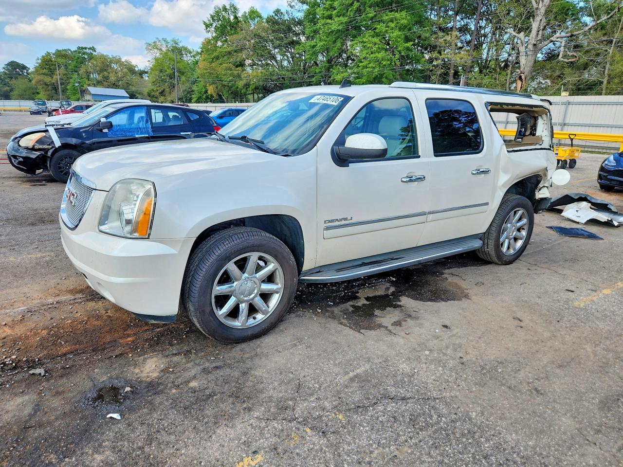 2012 GMC YUKON XL DENALI