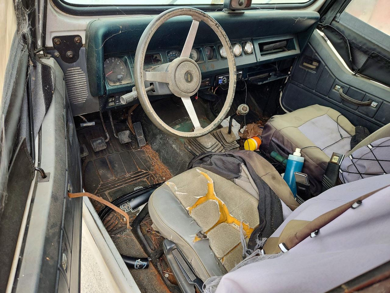 JEEP WRANGLER / YJ 1994 — 9