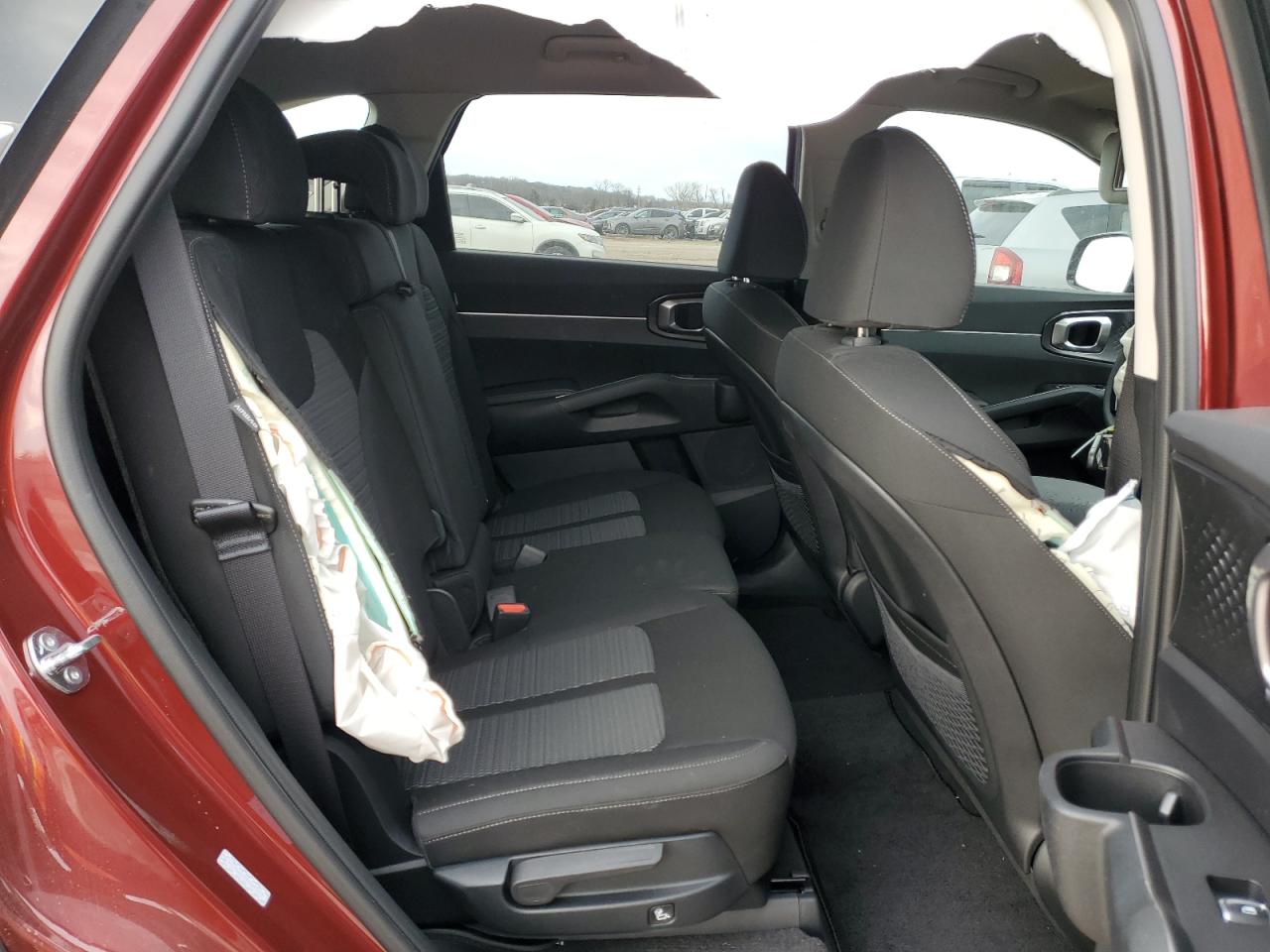 KIA SORENTO 2025 — 12