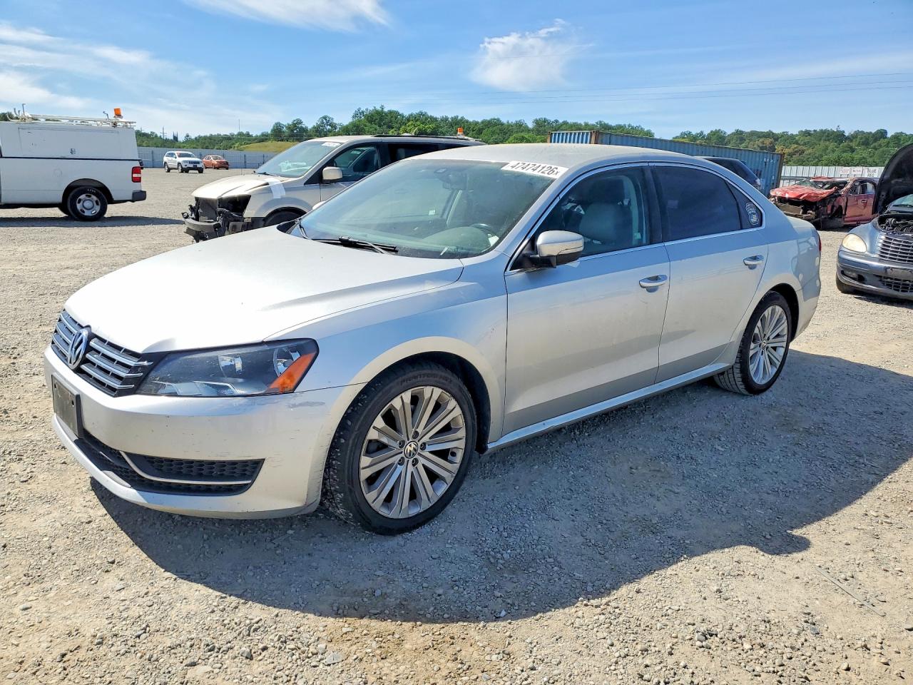 VOLKSWAGEN PASSAT 2015 — 2