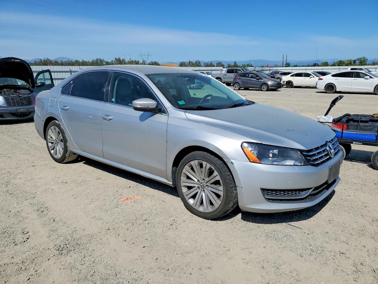VOLKSWAGEN PASSAT 2015 — 5
