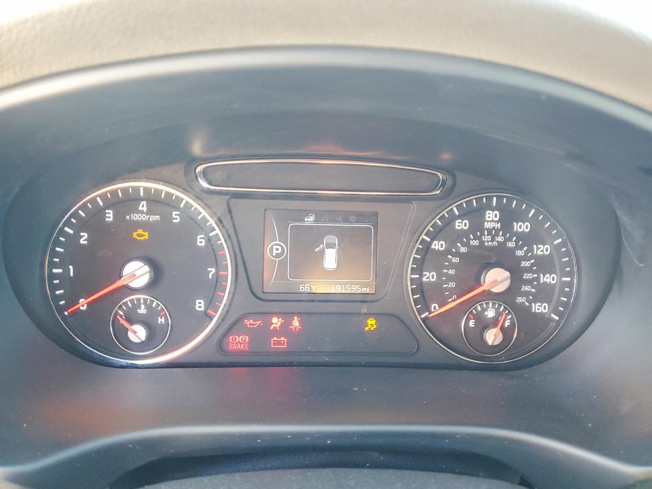 KIA SORENTO 2016 — 10
