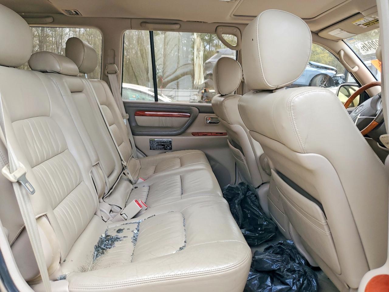LEXUS LX 470 2001 — 12