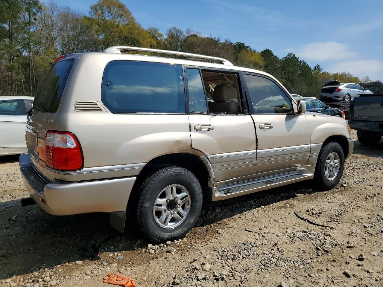 LEXUS LX 470 2001 — 4