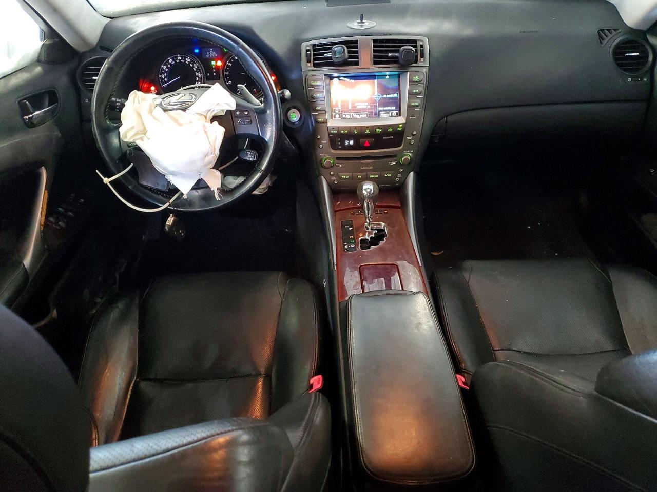 LEXUS IS 2008 — 9