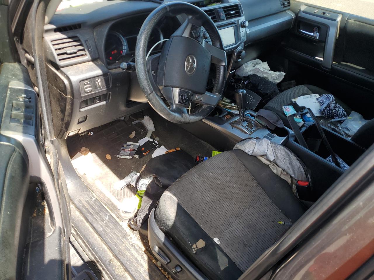 TOYOTA 4RUNNER 2015 — 9