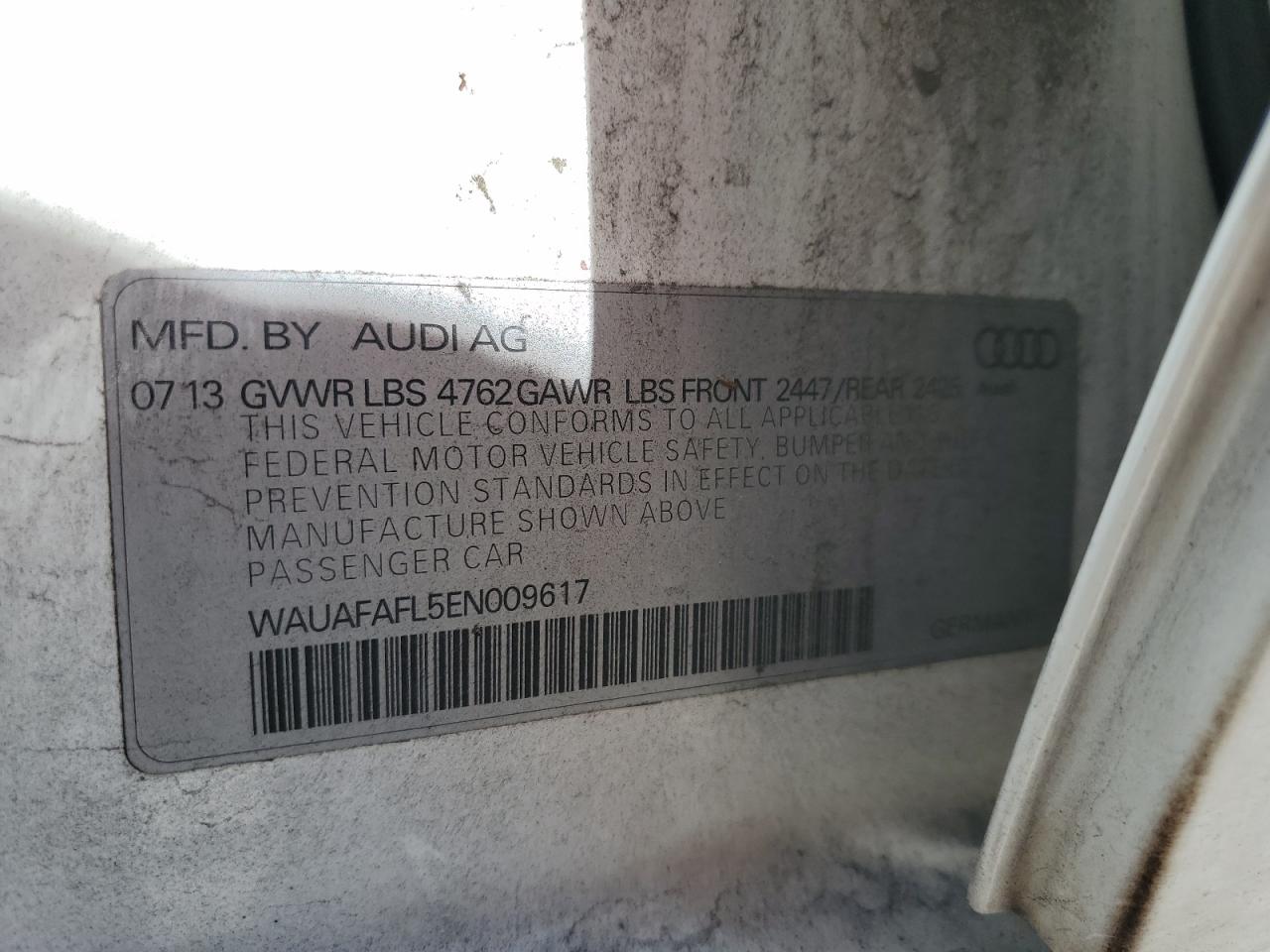 AUDI A4 2014 — 13