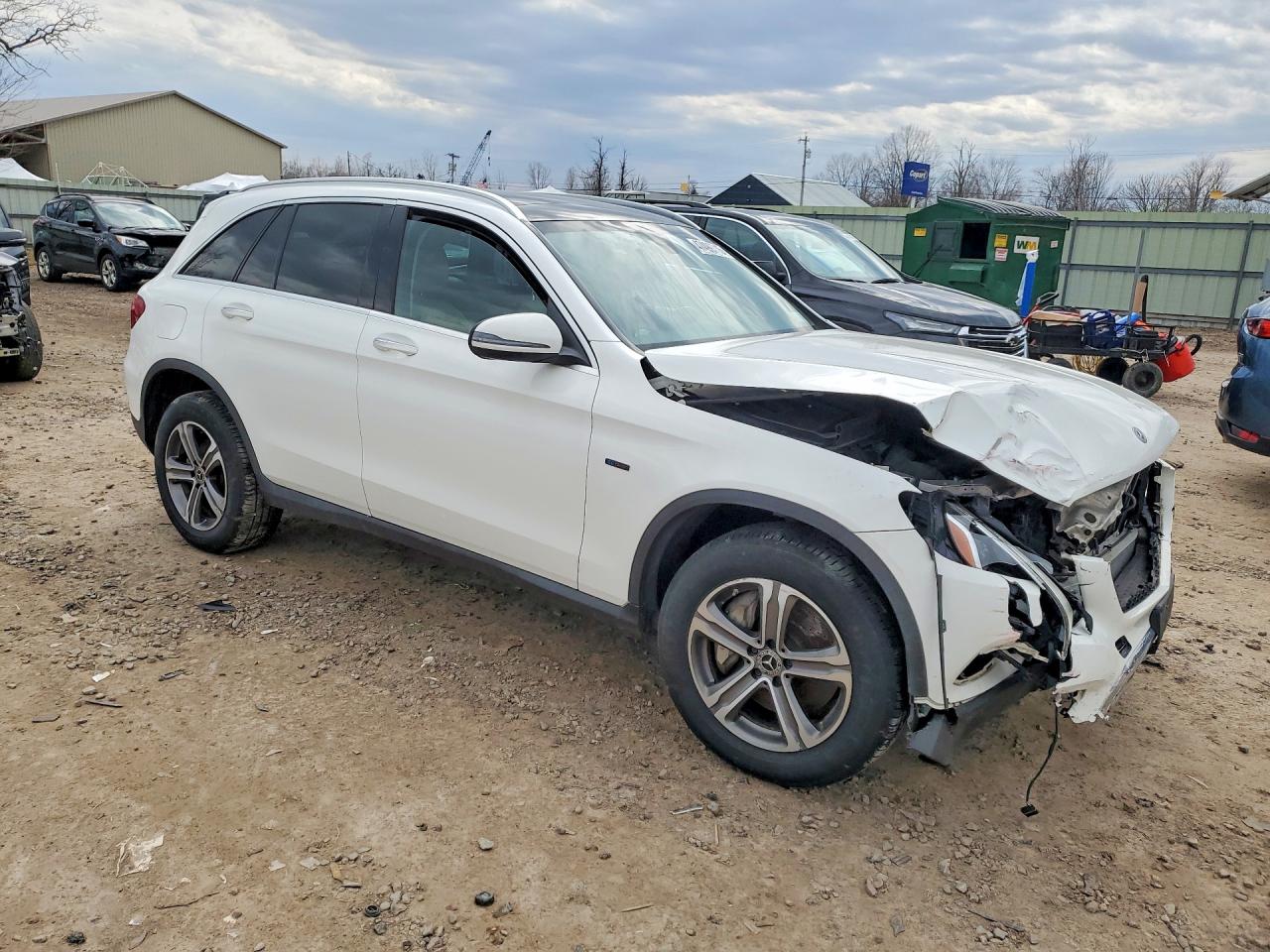 2019 MERCEDES-BENZ GLC 350E