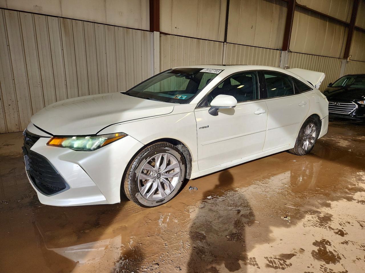 2021 TOYOTA AVALON HYBRID XLE