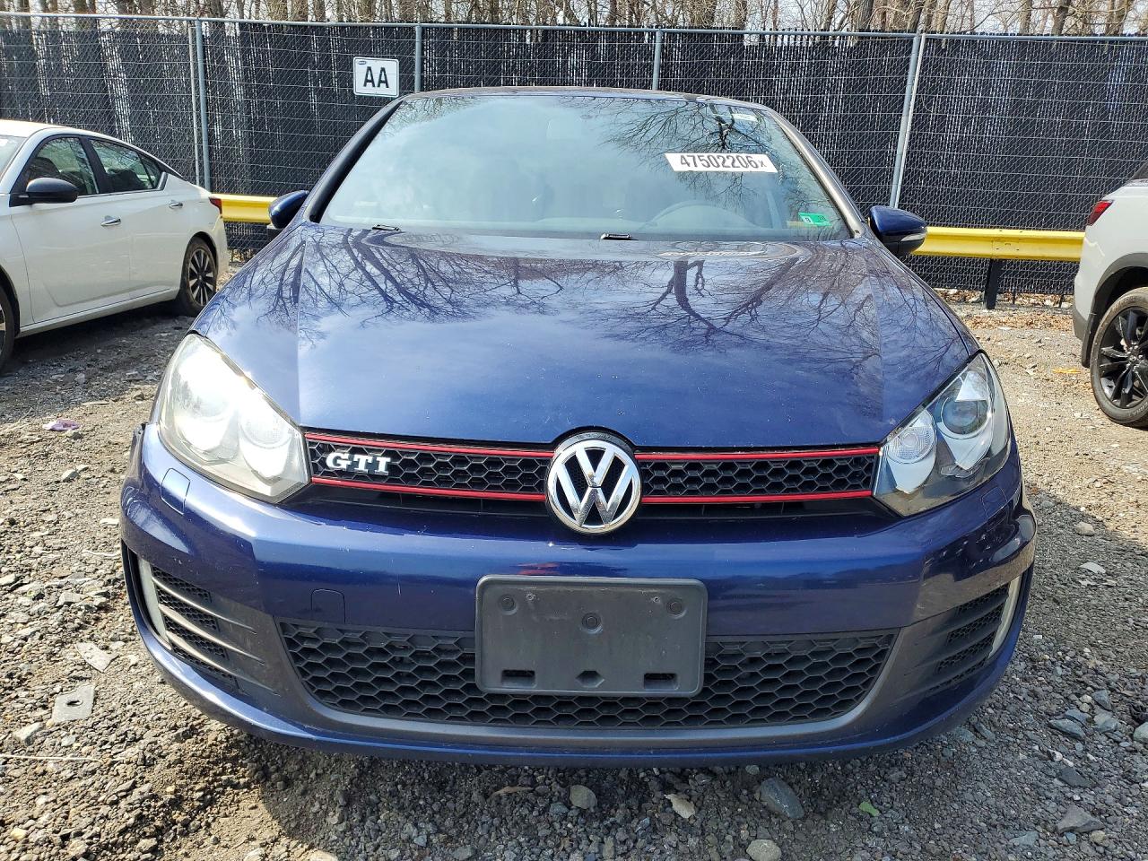 VOLKSWAGEN GTI 2011 — 6