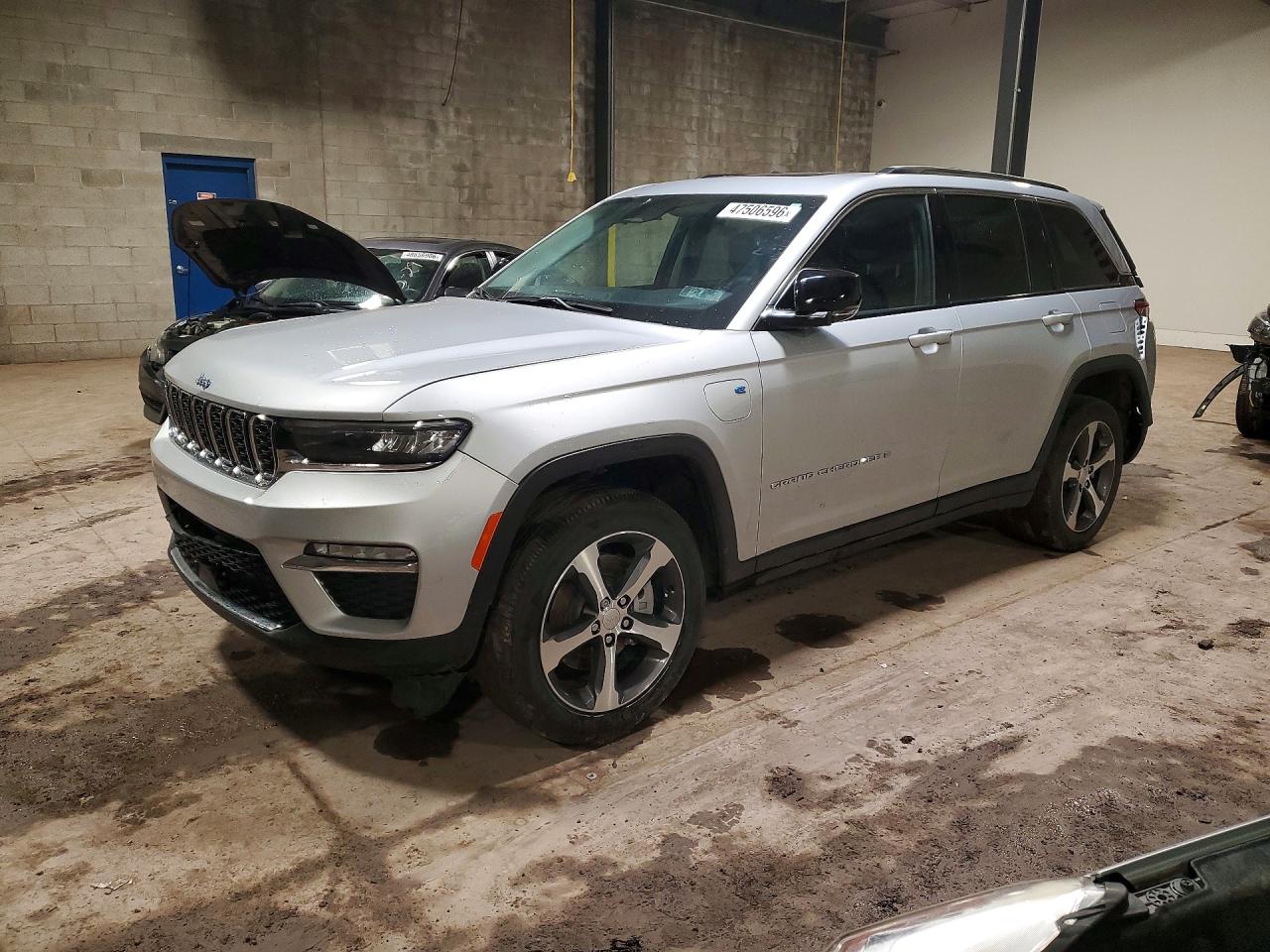 JEEP GRAND CHEROKEE 2023 — 2