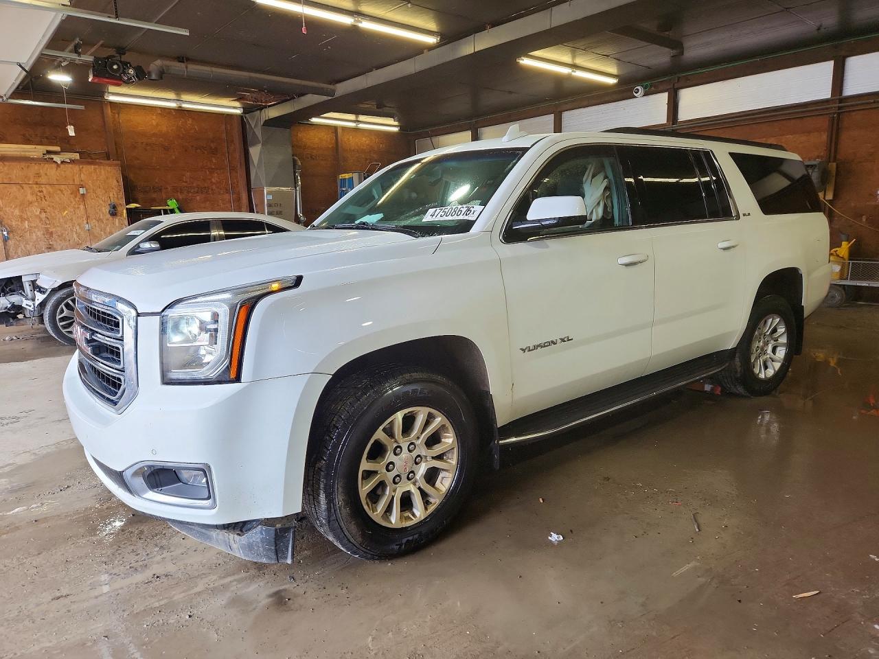 2018 GMC YUKON XL K1500 SLE