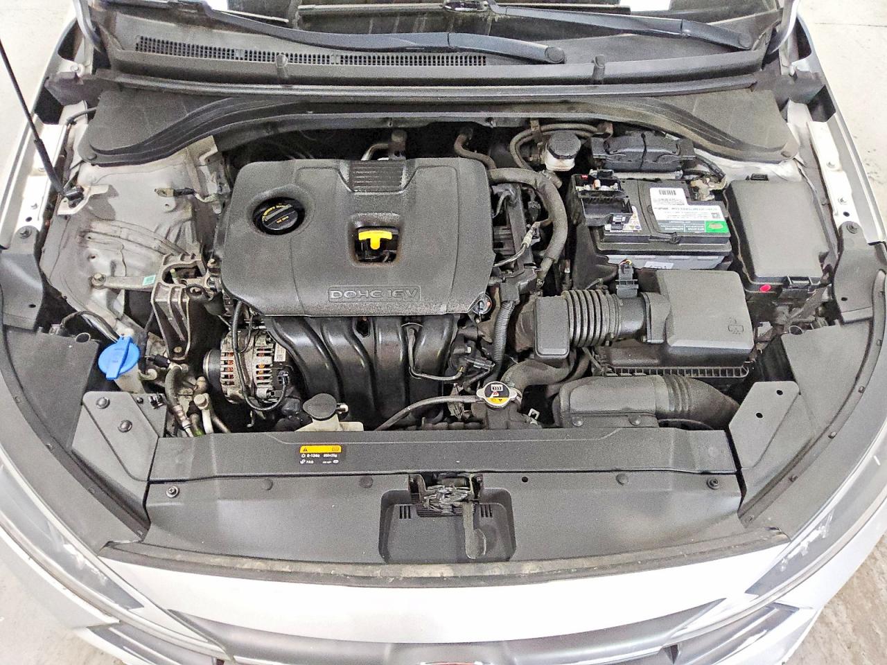 HYUNDAI ELANTRA 2020 — 12