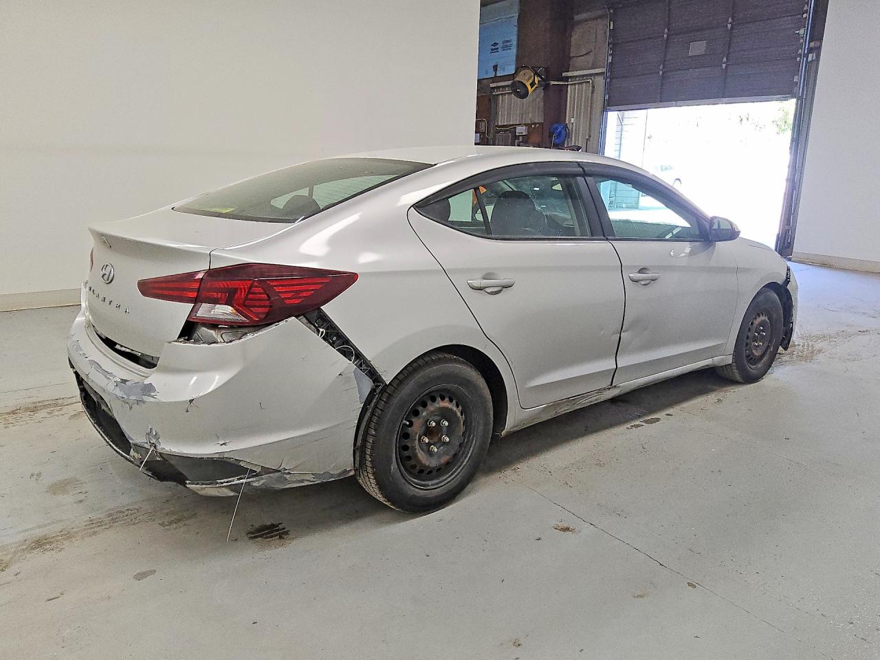 HYUNDAI ELANTRA 2020 — 4