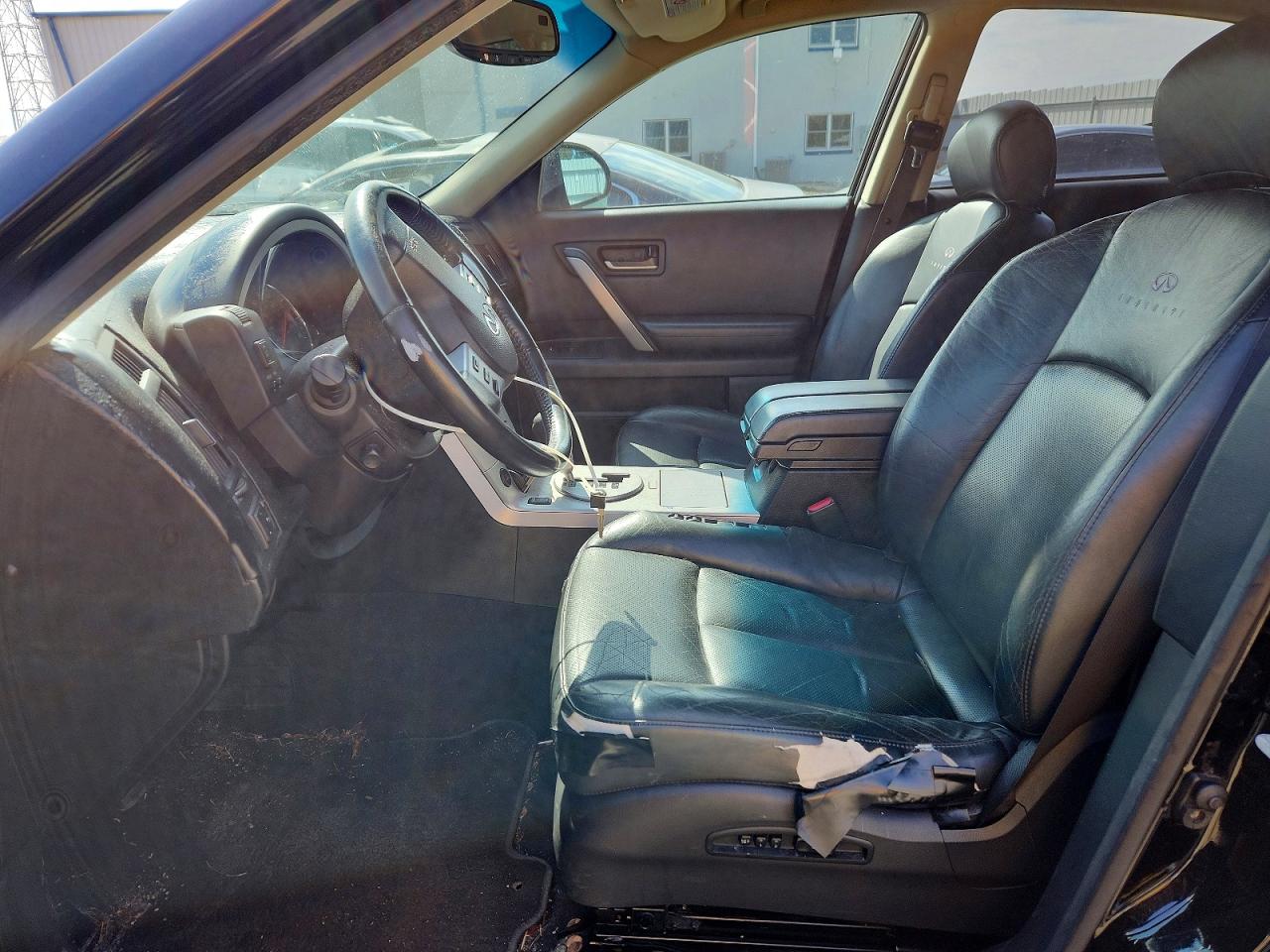 INFINITI FX35 2005 — 8