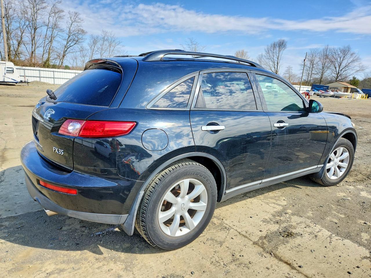 INFINITI FX35 2005 — 4