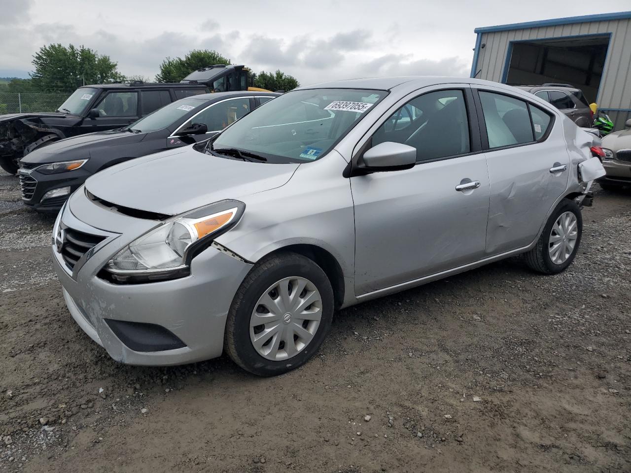 2016 NISSAN VERSA S