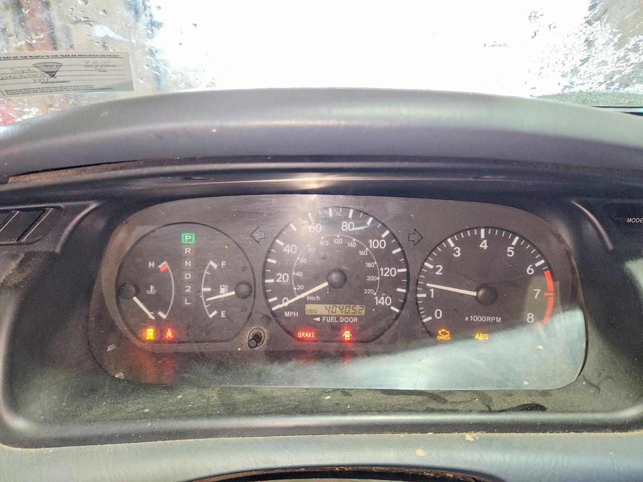 TOYOTA CAMRY 2000 — 10