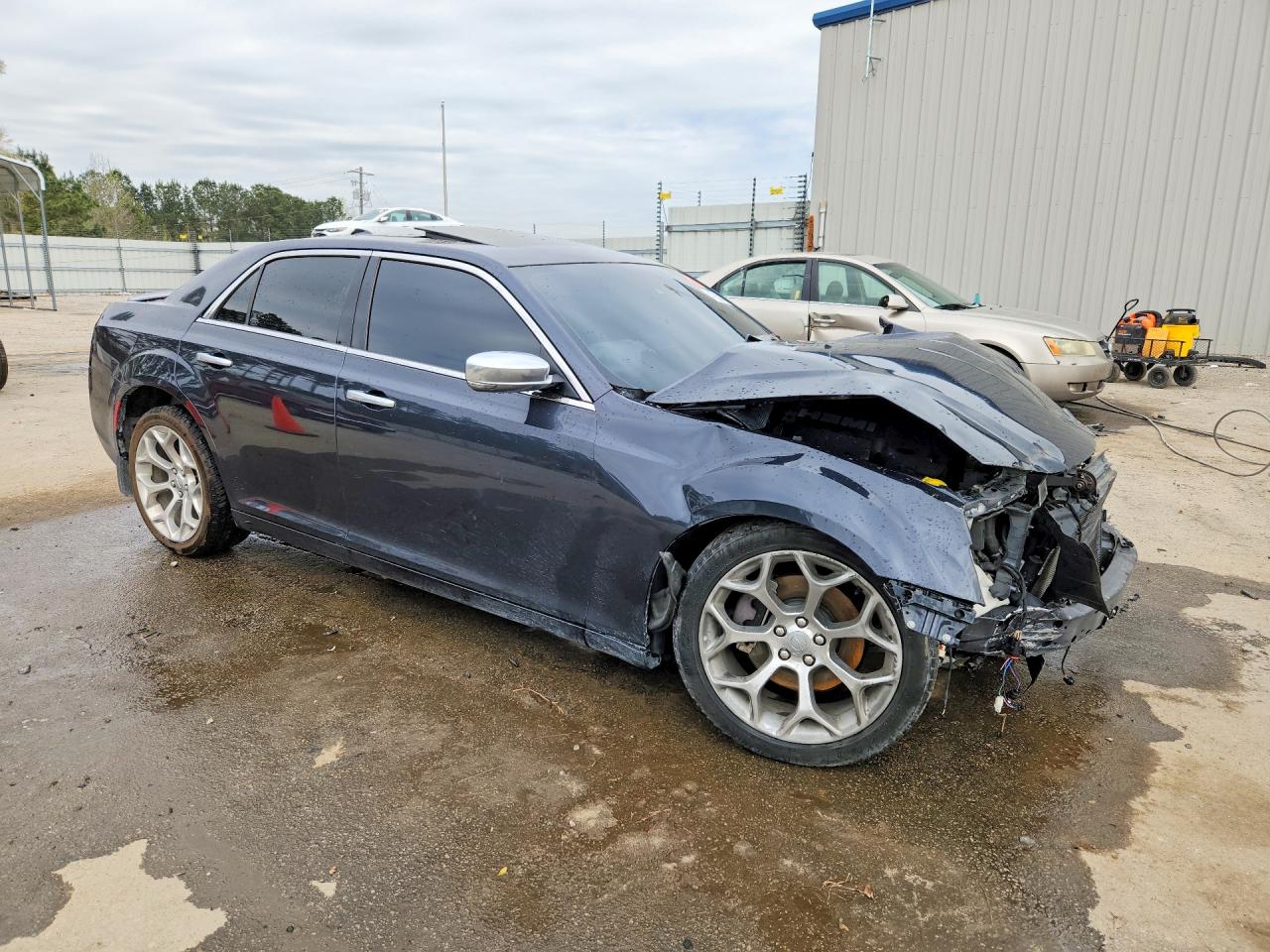 2018 CHRYSLER 300C
