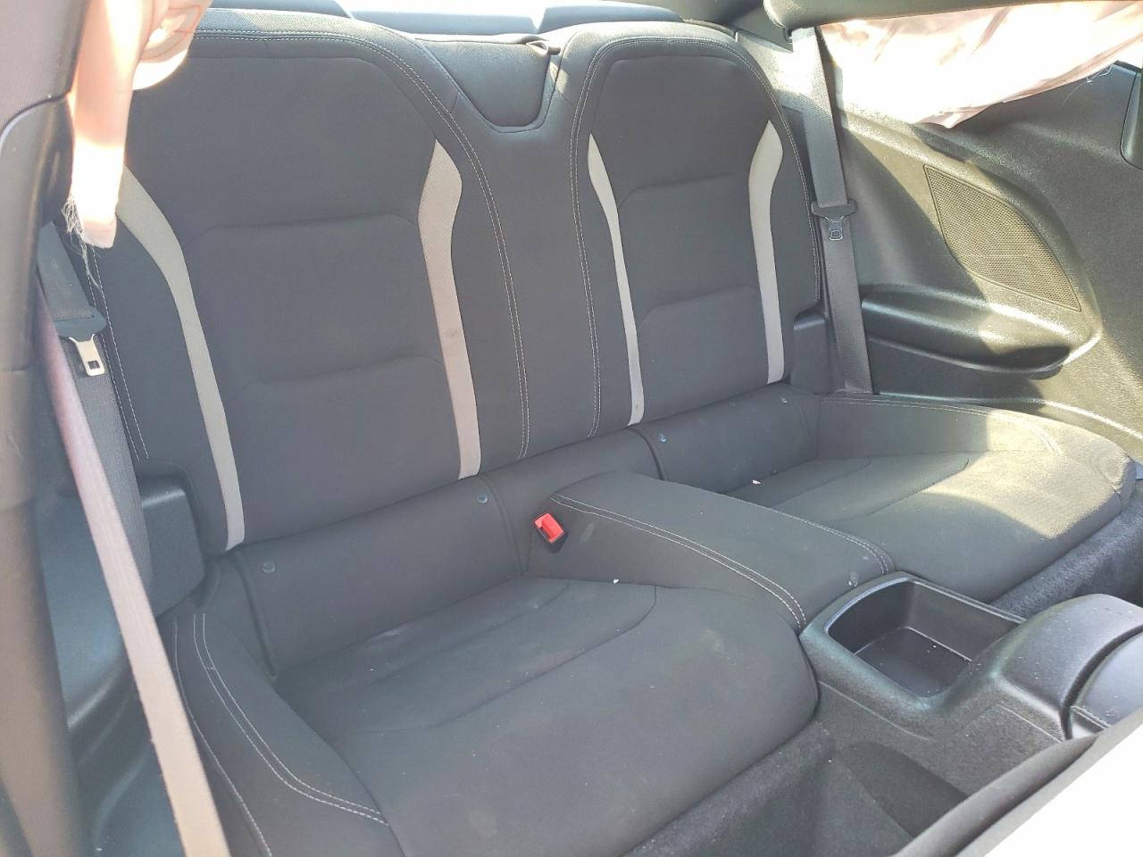 CHEVROLET CAMARO 2018 — 11